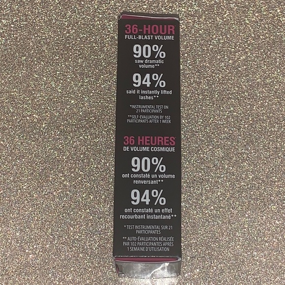 🍒2/$28 or 3/$38🍒 Benefit Bad Gal Mascara (Intense Pitch Black) - Picture 3 of 4